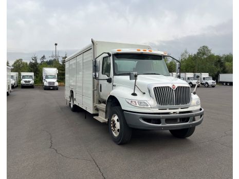 8-4269 USED 2020 INTERNATIONAL MV 8.5-BAY ROUTE TRUCK