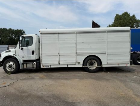 USED 2020 FREIGHTLINER M2 8.5-BAY ROUTE TRUCK