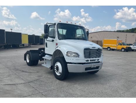 T-4423 USED 2018 FREIGHTLINER M2 SINGLE AXLE TRACTOR