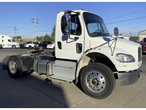 USED 2021 FREIGHTLINER M2 SINGLE AXLE TRACTOR