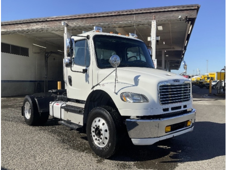 USED 2017 FREIGHTLINER M2 SINGLE AXLE TRACTOR