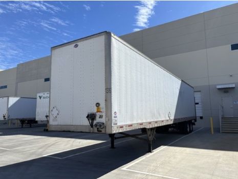 USED 2017 UTILITY 48' VAN TRAILER